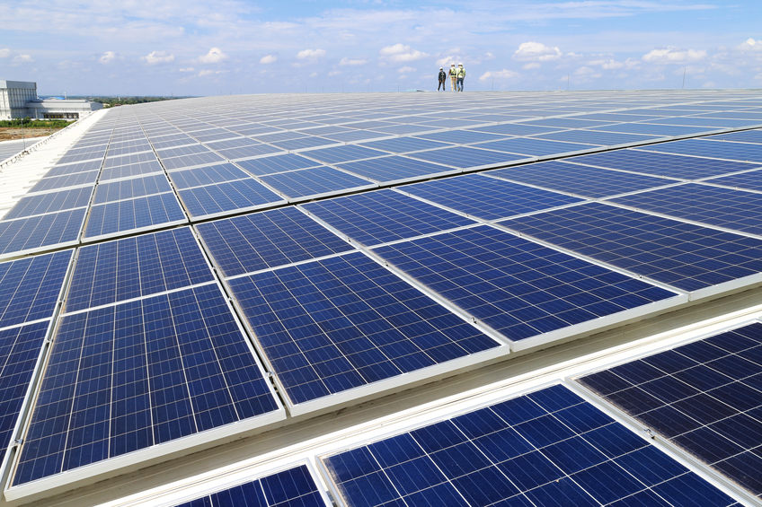 Développement de produits pour la fixation des panneaux solaires en toiture